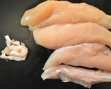 【簡単】鶏ササミときゅうりの鰹節和え作り方1写真
