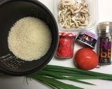簡単♪コンビーフとトマトの炊き込みご飯♪作り方1写真
