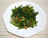空芯菜（クーシンサイ）のニンニク炒め作り方4写真