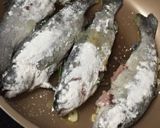 簡単！ニジマスのハーブムニエル♪作り方3写真