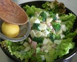 魚肉ソーセージのミモザサラダ作り方3写真