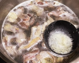 とろとろ♡牛すじとモツのW煮込み作り方1写真