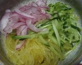 素麺かぼちゃ、酢タマネギ‥彩り酢の物作り方5写真