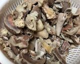 とろとろ♡牛すじとモツのW煮込み作り方5写真