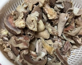 とろとろ♡牛すじとモツのW煮込み作り方5写真