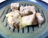 簡単！鶏胸肉のガーリックバター醤油炒め☆作り方4写真