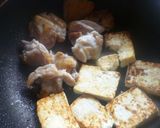 豆腐と鶏肉のこってり味噌炒め♪作り方4写真