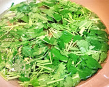 3分★簡単【三葉とカニカマのなめ茸和え】作り方3写真