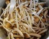 鶏むね肉しめじ もやしの柚子胡椒ポン酢煮作り方4写真
