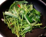 簡単！☆ 本格タイ料理 空芯菜炒め作り方6写真