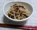 レンジで簡単！もやしとツナの塩昆布和え作り方3写真