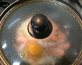 お魚ソーセージでベーコンエッグ風作り方4写真