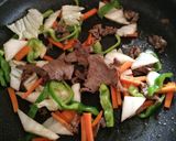 台湾風 牛肉炒麺(焼きそば)作り方3写真
