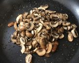 オムレツ　ハンバーグインサイド作り方2写真