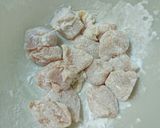 夏の疲労回復に♪鶏むね肉のガリバタ炒め作り方2写真