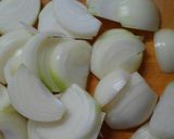 じゃがいも玉ねぎ もやしのオイスター煮♡作り方1写真