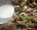 ピリ甘辛のタレ♪牛肉と野菜の細切り炒め作り方10写真