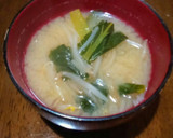 小松菜ともやしの安上がり味噌汁作り方4写真