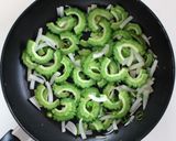 ゴーヤと豚肉のタイカレーペースト炒め作り方4写真