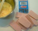 ニッスイ「おさかなのソーセージ」　ピカタ作り方1写真