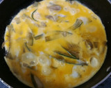 節約♪冬瓜の皮ときのこの麺つゆ卵とじ丼作り方5写真
