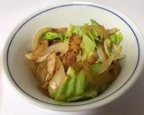 キャベツ、ベーコン、玉ねぎの簡単炒め☆作り方3写真