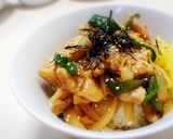 簡単!鳥もも肉と玉葱のお酢でさっぱり丼☆作り方3写真