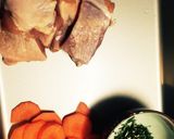 鳥もも肉とトマトのローズマリー煮作り方1写真