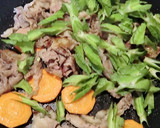 牛ばら肉とうりずん（四角豆）白だし炒め煮作り方2写真