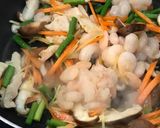 紹興酒香る海老とニンニクの芽焼きビーフン作り方5写真