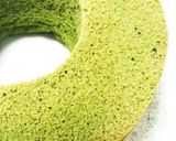 粉末緑茶と黒蜜のマーブル米粉シフォン作り方26写真
