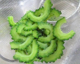 醤油とかつお節で☆ゴーヤのおかか和え☆作り方5写真