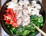 鶏肉と香ばし醤油アーモンドの秋色炒め作り方4写真
