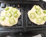 豆腐でお食事ワッフル✨オクラも入れ焼くよ作り方3写真
