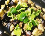 ピリ辛☆ナスとピーマンの肉味噌炒め作り方6写真