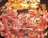 簡単☆焼肉のタレで豚小間とキノコの炒め物作り方5写真