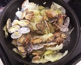 すぐ出来る!!アサリとキャベツの酒蒸し♪作り方2写真