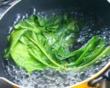 ほうれん草と卵のスープ作り方1写真