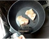 サメの香草焼き〜クリームソースがけ〜作り方5写真
