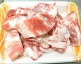 圧力鍋＊とろり豚軟骨の赤ワイン煮込み作り方1写真