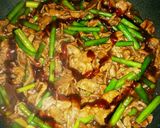 にんにくの芽と牛肉の甘味噌炒め作り方5写真