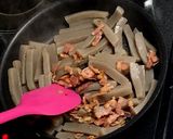 無限おつまみ♫こんにゃくのピリ辛炒め作り方7写真