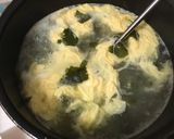 簡単＊わかめと卵のスープ＊作り方2写真