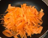 ツナ缶とにんじんの酢きんぴら作り方1写真