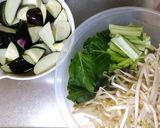 豚バラとなすと小松菜のあんかけ焼きそば作り方2写真