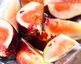 いちじくの胡麻酢和え作り方1写真