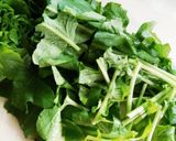 ほんのりごま油♪簡単！大根葉の味噌汁作り方3写真