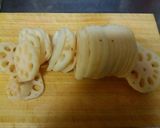 簡単おいしい！蓮根きんぴら作り方1写真