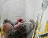 朝ごはんにも！ベリースムージー作り方6写真