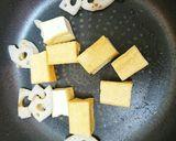 炒めるだけ！厚揚げとれんこんのチリソース作り方3写真